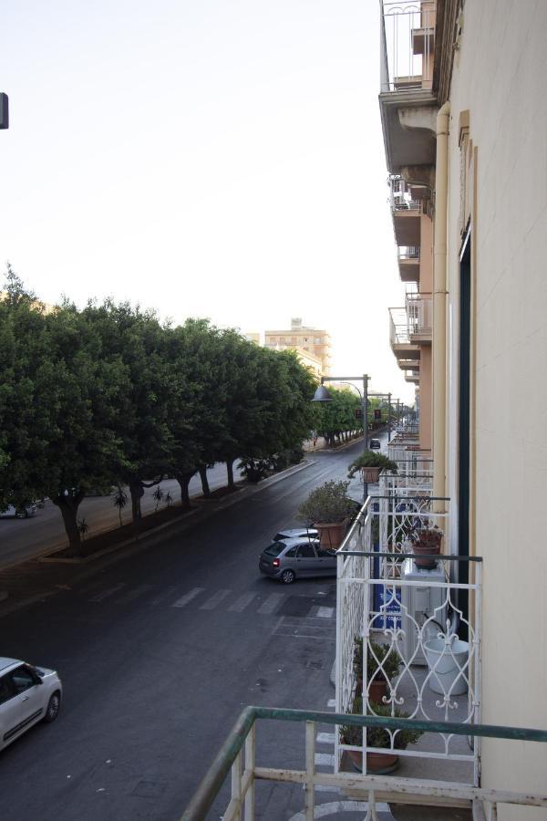 Giallocorallo - Casa Vacanze Trapani Exterior foto